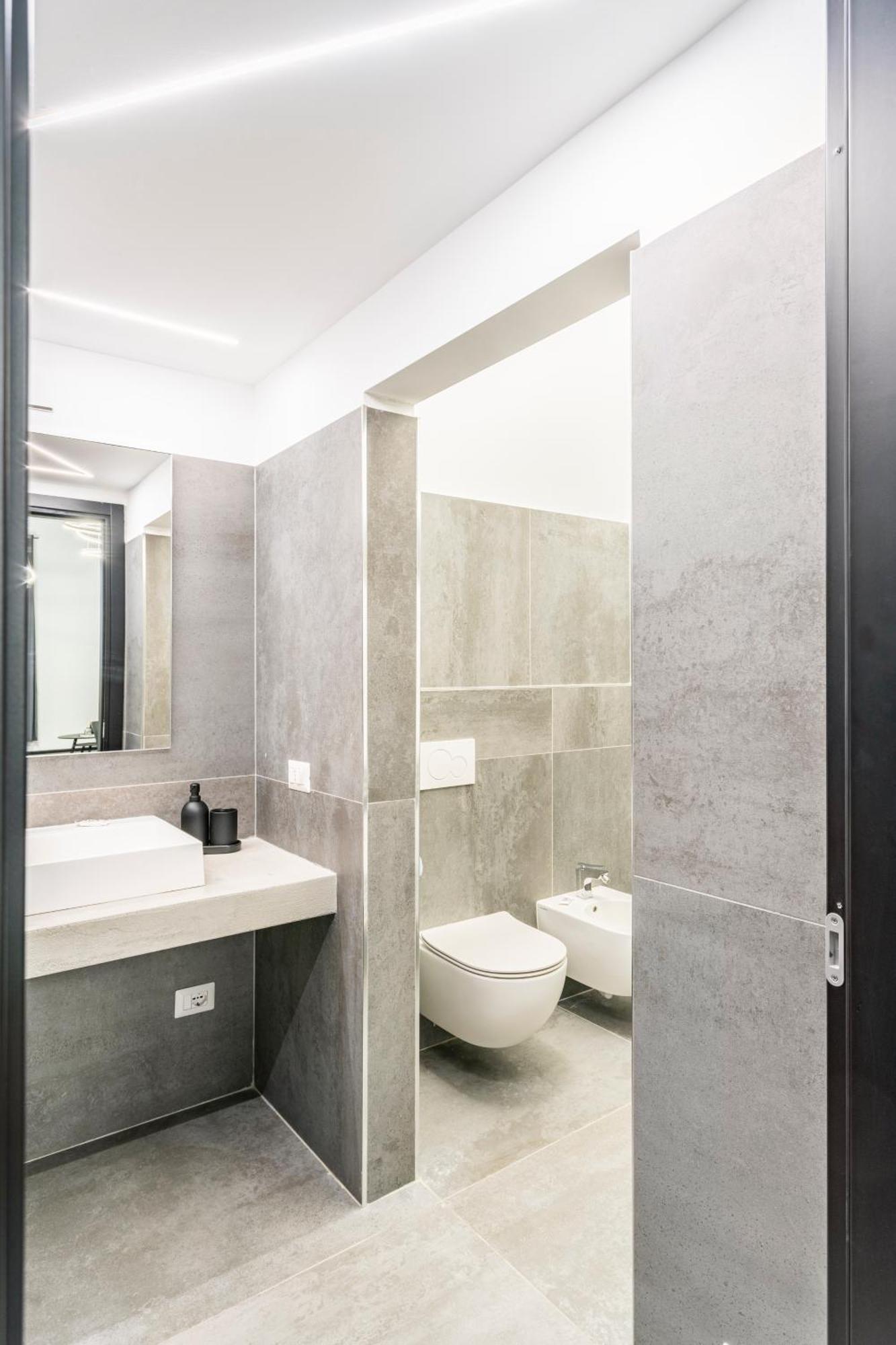 Diaz Novantuno - Luxury Apartments Como City Center Екстериор снимка